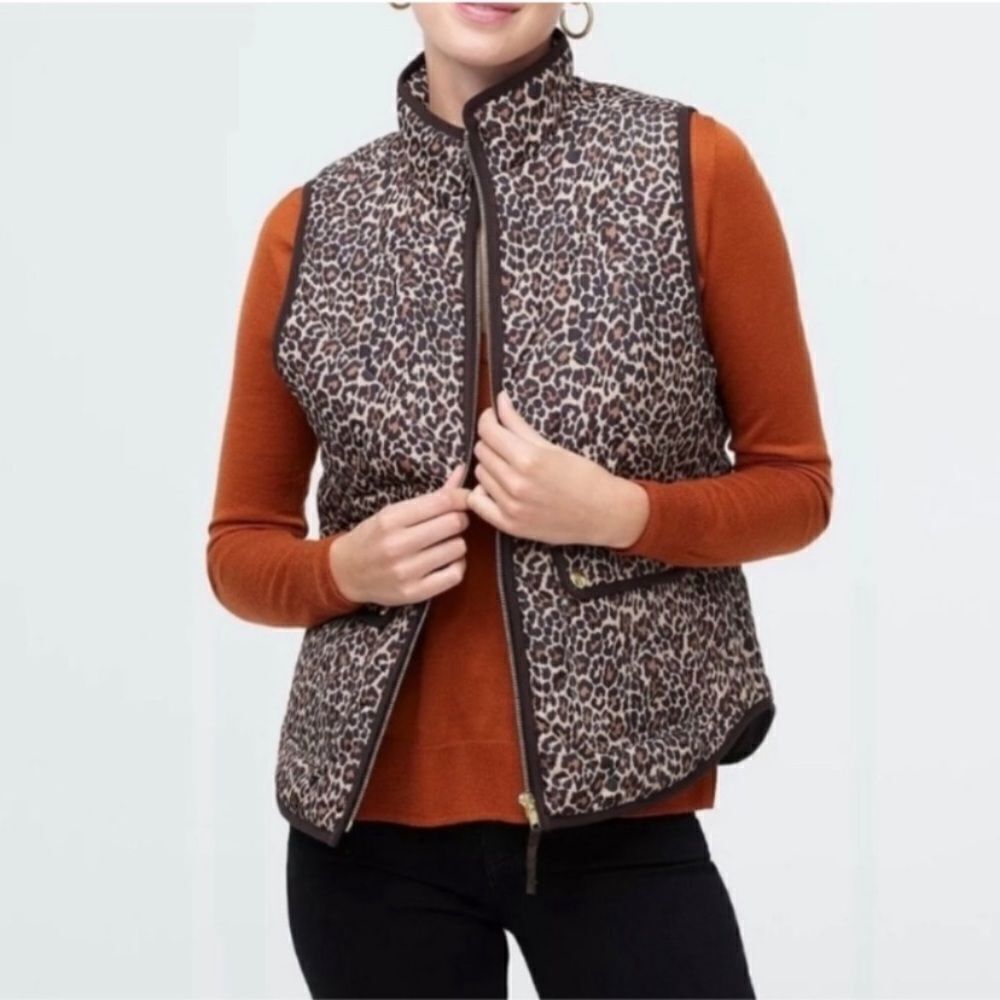 J.crew quilted puffer vest zip up leopard brown‎